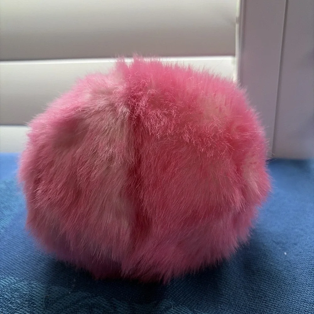 Universal Studios Harry Potter Pink Pygmy Puff Plush Fluffy Wizarding World Hog